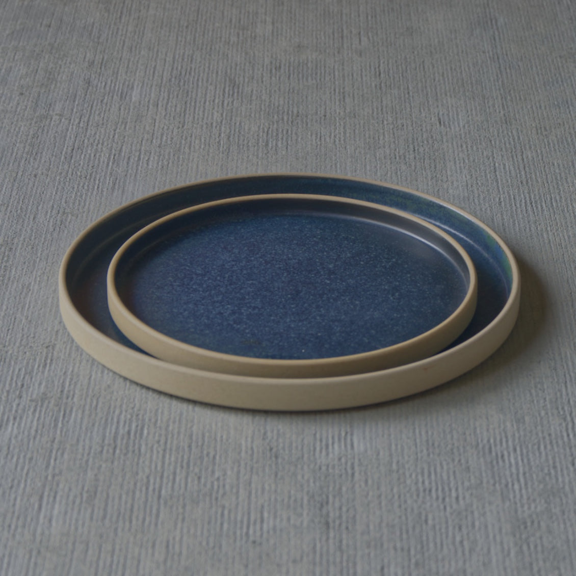 Onyx Straight Edge Dinner Plate